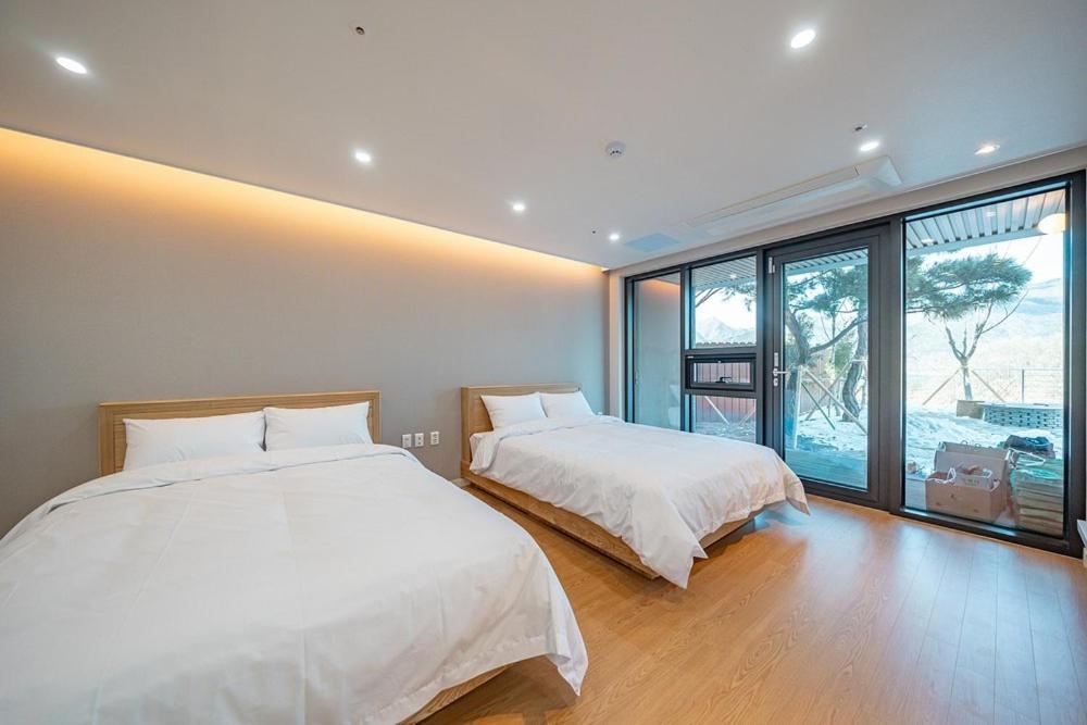 Jecheon The Shine Cheongpung Quarto foto