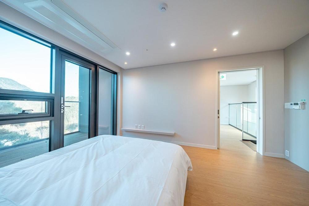 Jecheon The Shine Cheongpung Quarto foto