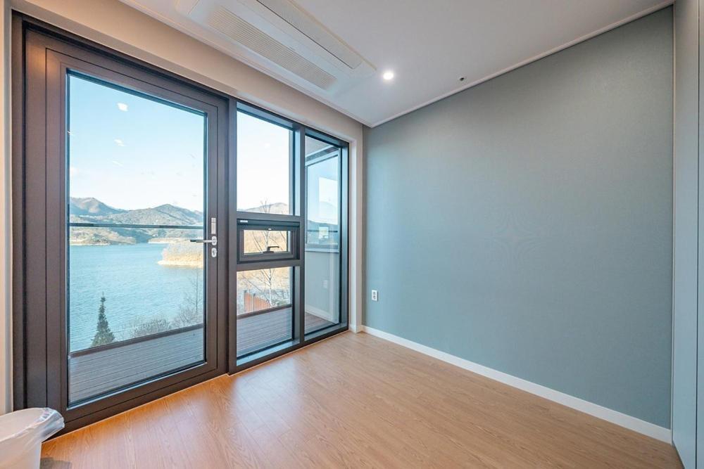 Jecheon The Shine Cheongpung Quarto foto