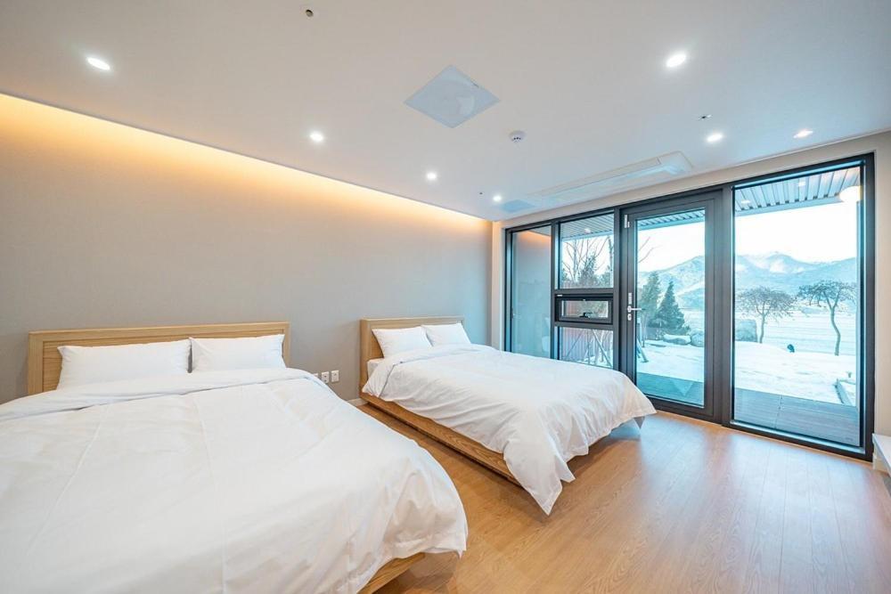 Jecheon The Shine Cheongpung Quarto foto